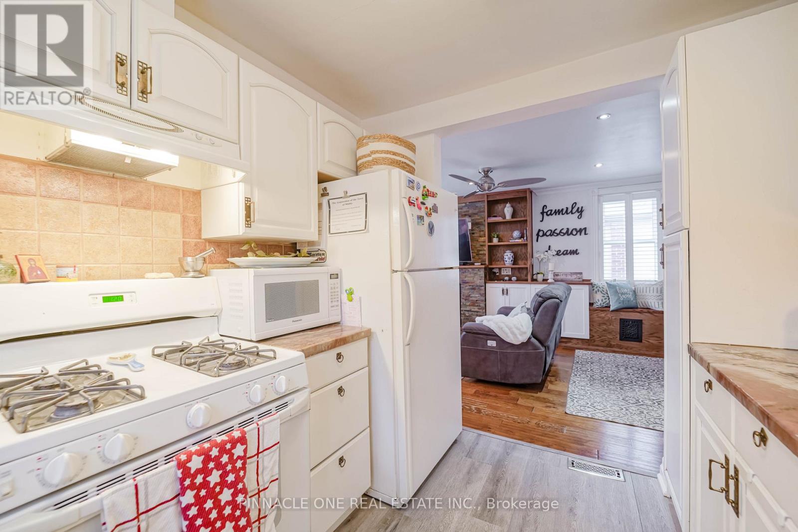 804 Byron Street S, Whitby, Ontario  L1N 4R8 - Photo 17 - E12894152