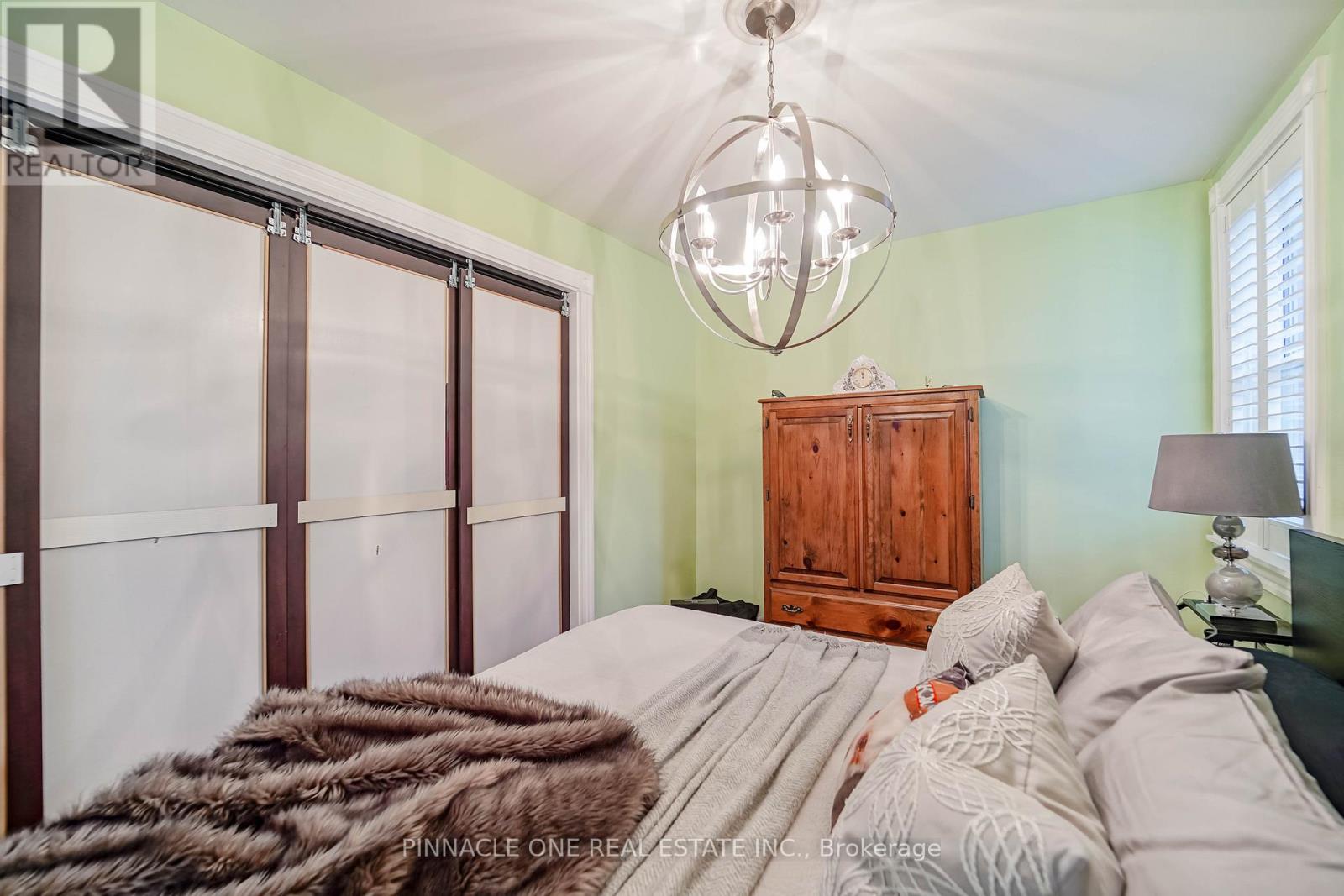 804 Byron Street S, Whitby, Ontario  L1N 4R8 - Photo 21 - E12894152