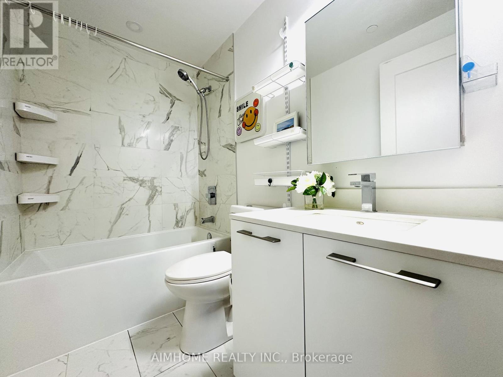 910 - 38 Water Walk Drive, Markham, Ontario  L3R 6M8 - Photo 19 - N12894176