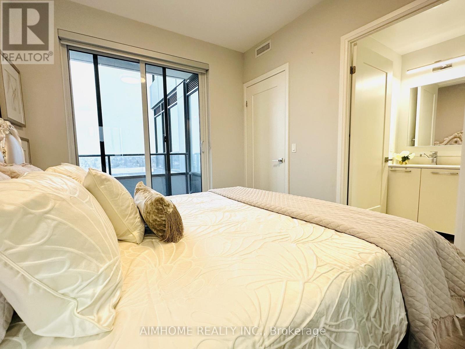 910 - 38 Water Walk Drive, Markham, Ontario  L3R 6M8 - Photo 23 - N12894176