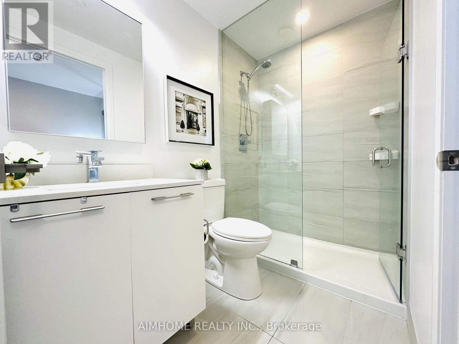 910 - 38 Water Walk Drive, Markham, Ontario  L3R 6M8 - Photo 26 - N12894176