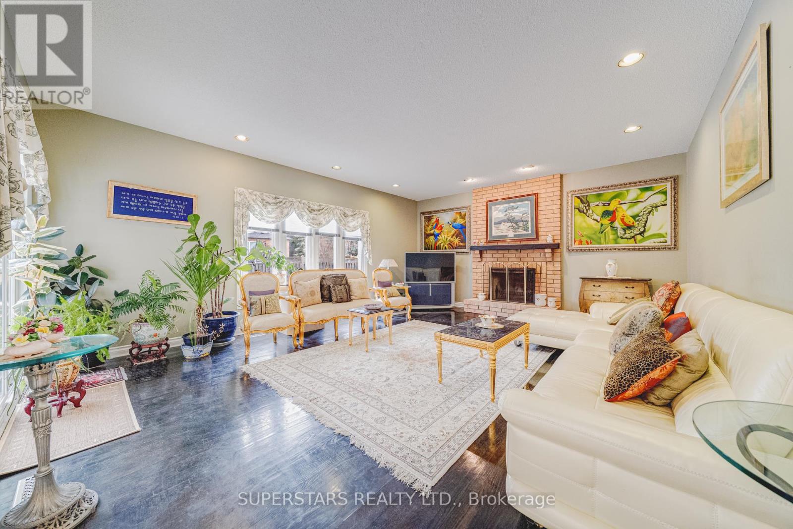 28 Edmund Crescent, Richmond Hill, Ontario  L4B 2X8 - Photo 11 - N12894190