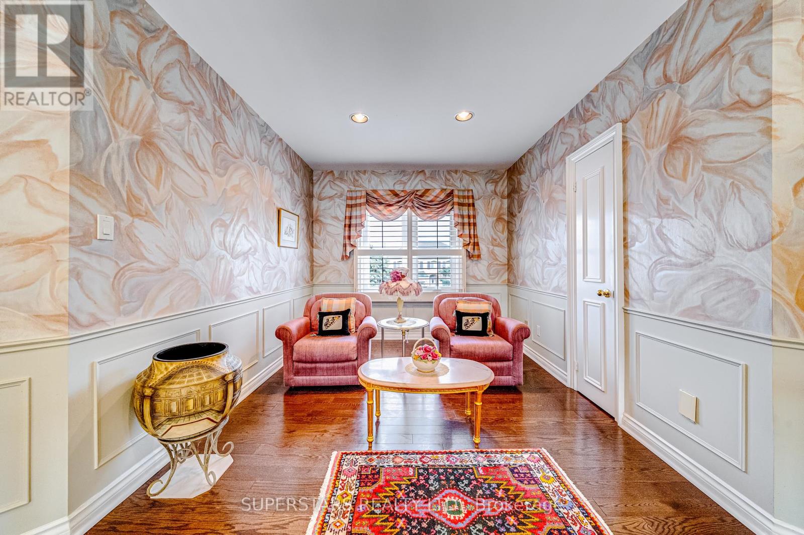 28 Edmund Crescent, Richmond Hill, Ontario  L4B 2X8 - Photo 15 - N12894190