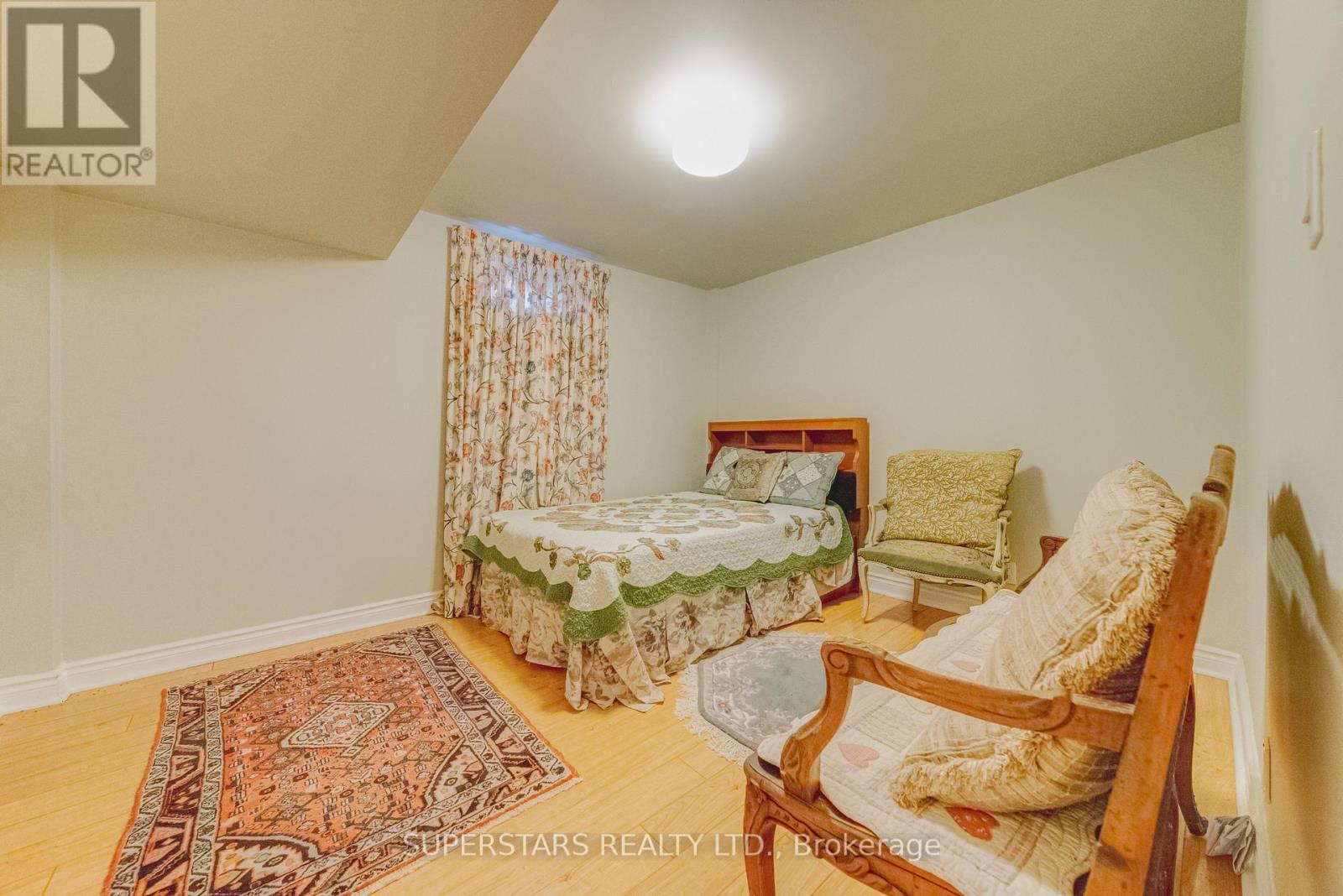 28 Edmund Crescent, Richmond Hill, Ontario  L4B 2X8 - Photo 33 - N12894190