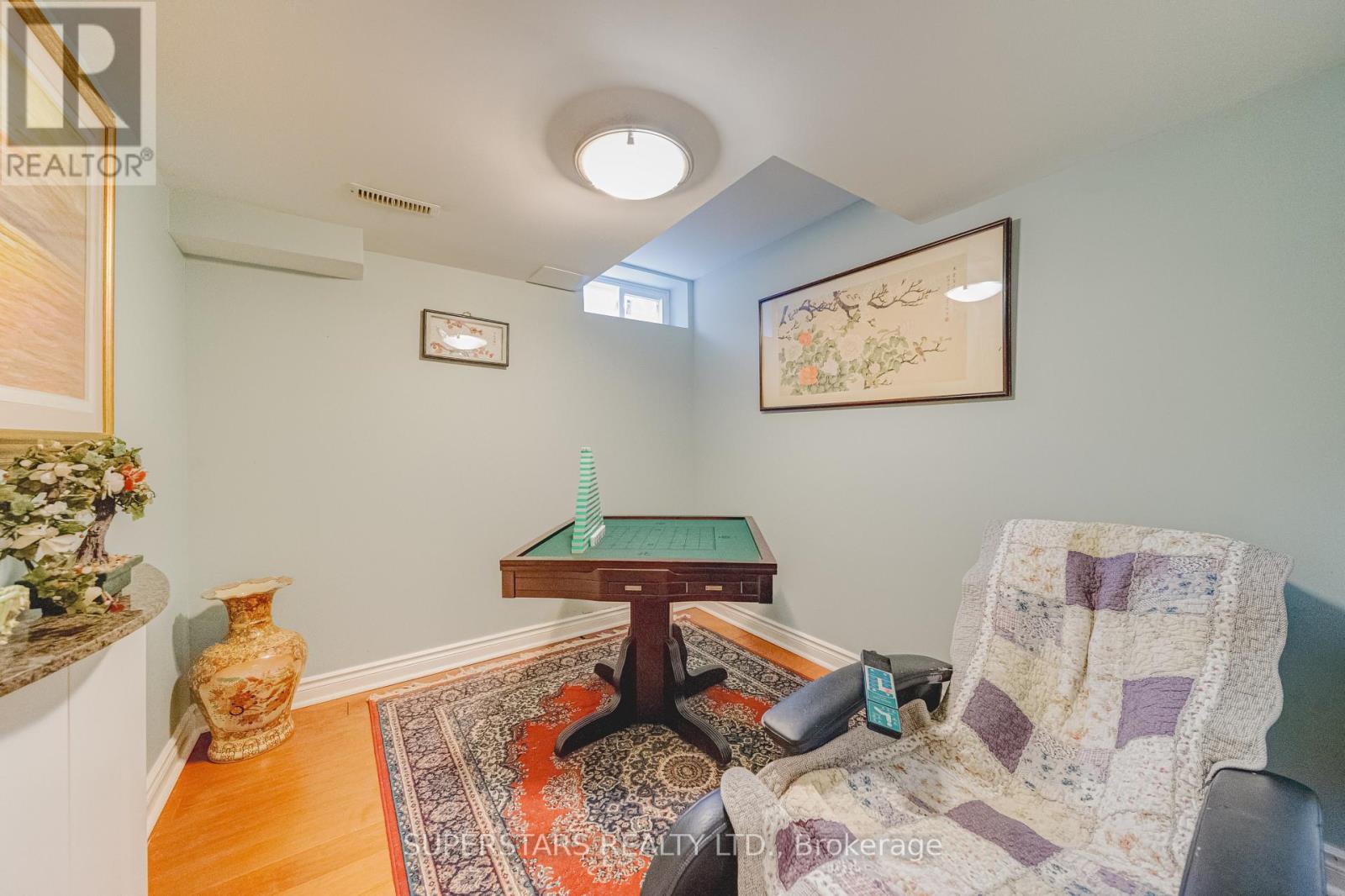 28 Edmund Crescent, Richmond Hill, Ontario  L4B 2X8 - Photo 35 - N12894190