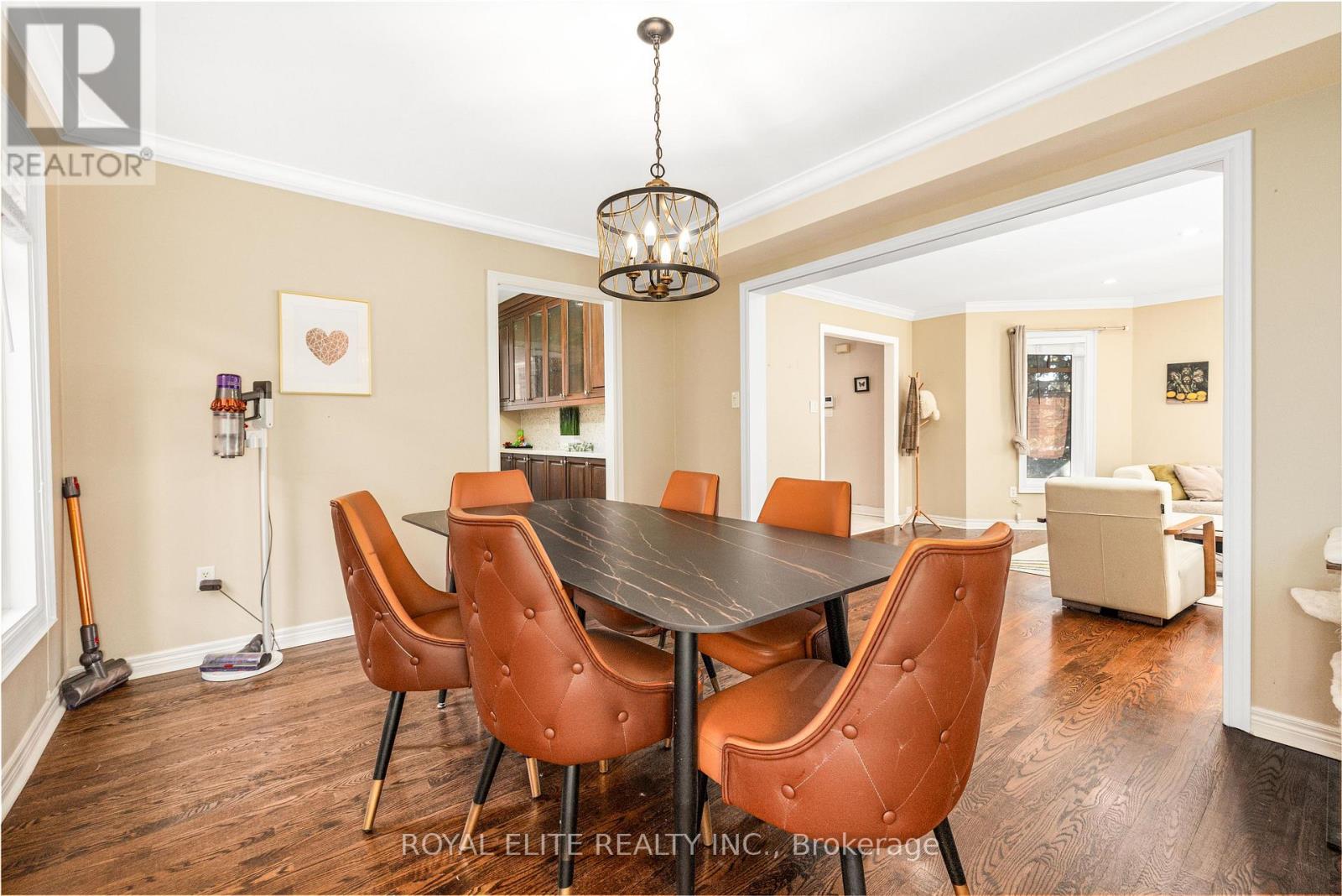 2979 Picton Place, Mississauga, Ontario  L5M 5S7 - Photo 11 - W12894146