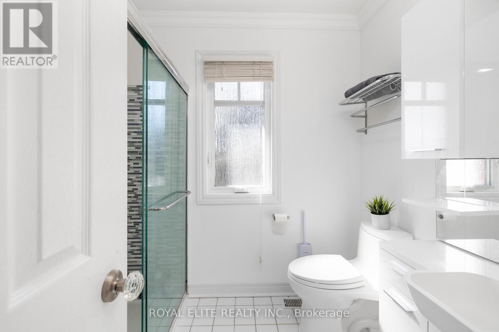 2979 Picton Place, Mississauga, Ontario  L5M 5S7 - Photo 32 - W12894146