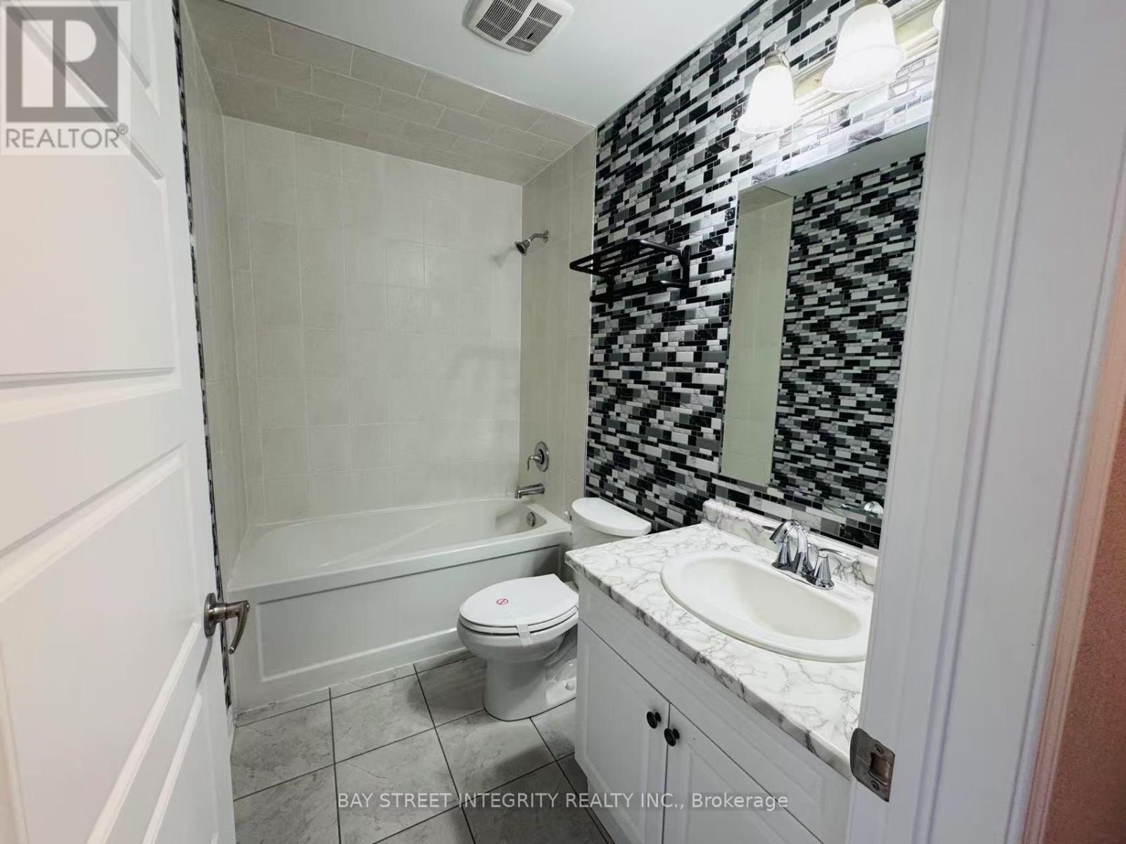 3034 Preserve Drive, Oakville, Ontario  L6M 0T9 - Photo 34 - W12894158