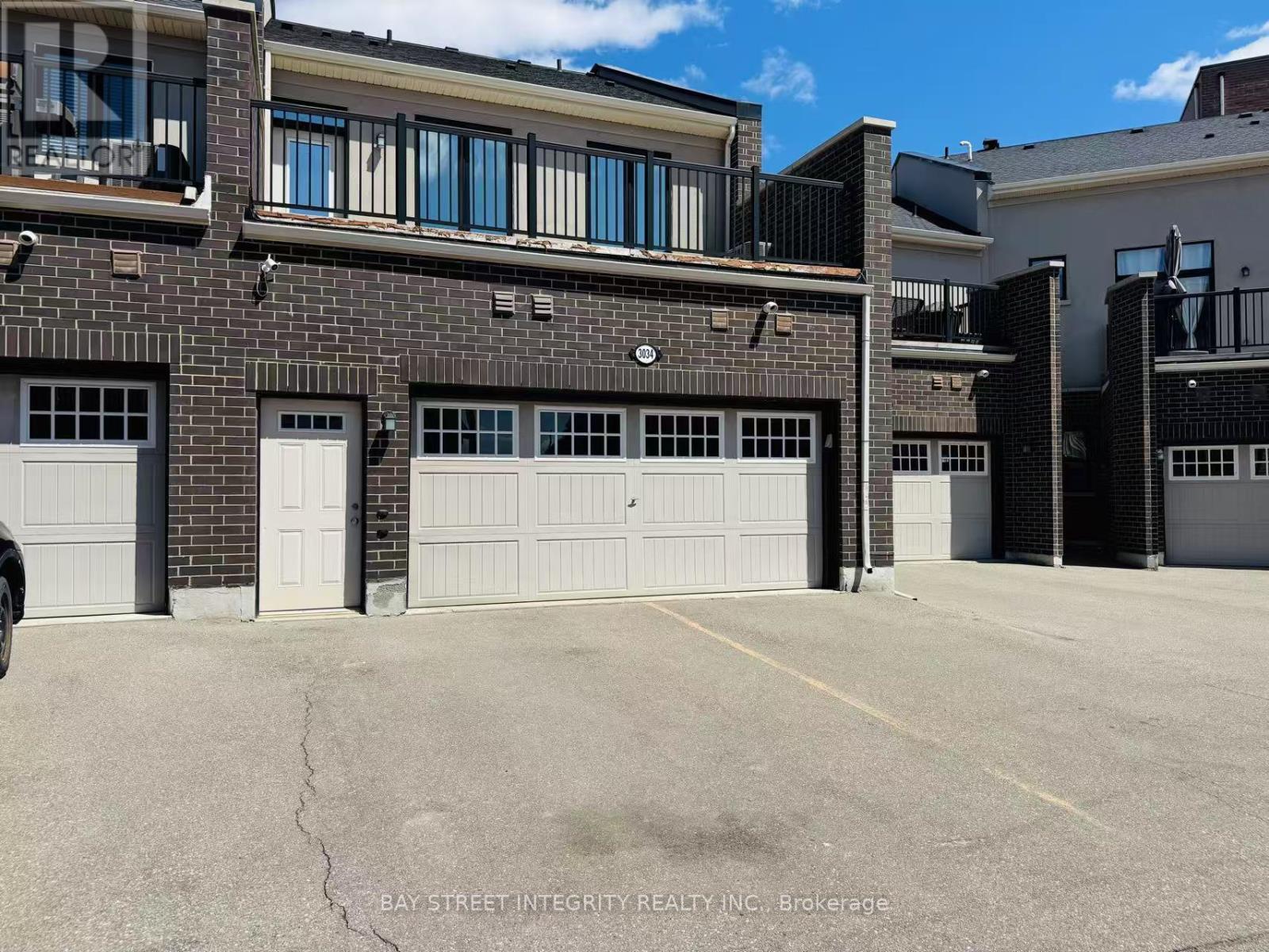 3034 Preserve Drive, Oakville, Ontario  L6M 0T9 - Photo 5 - W12894158