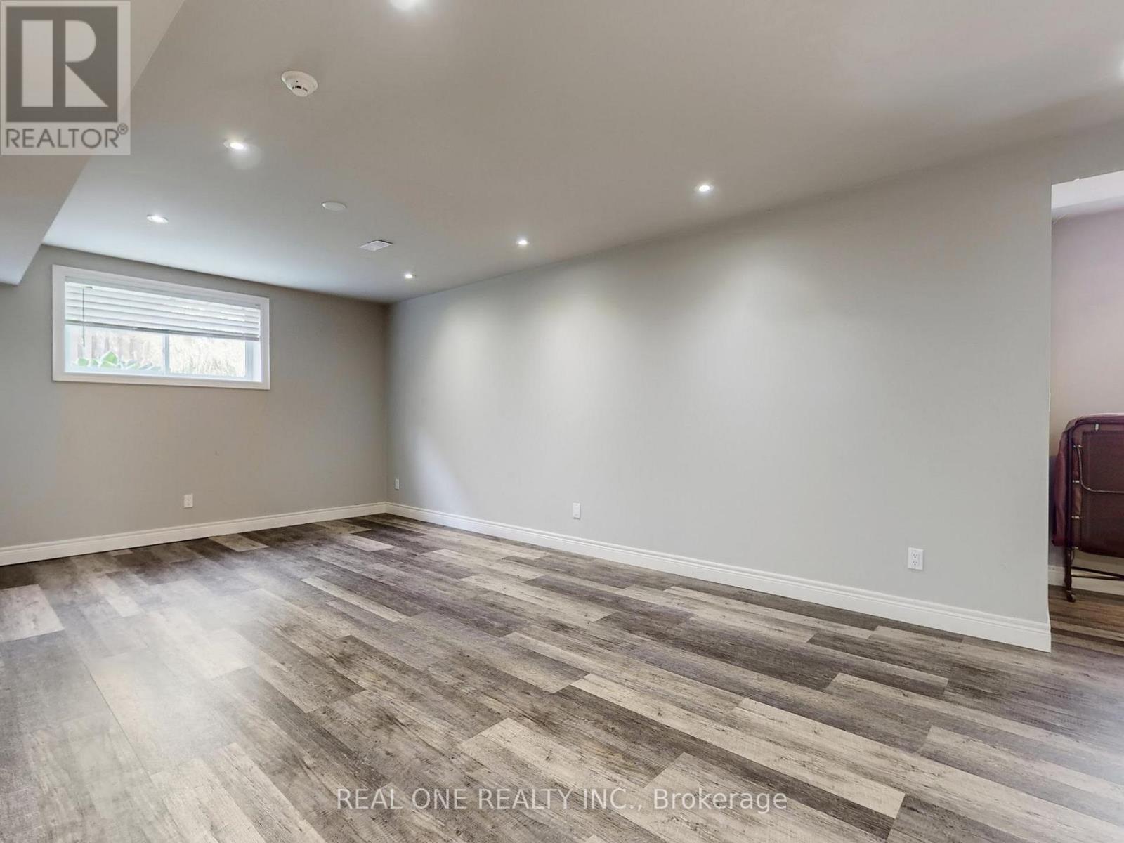 26 Matthews Court, St. Catharines, Ontario  L2S 4C4 - Photo 32 - X12894178