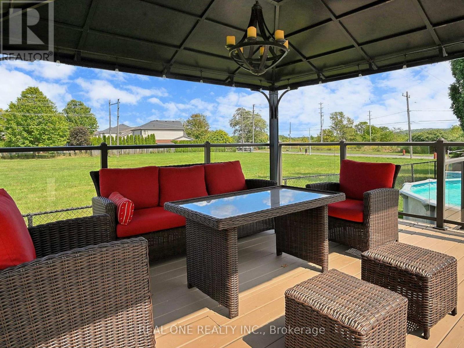 26 Matthews Court, St. Catharines, Ontario  L2S 4C4 - Photo 37 - X12894178