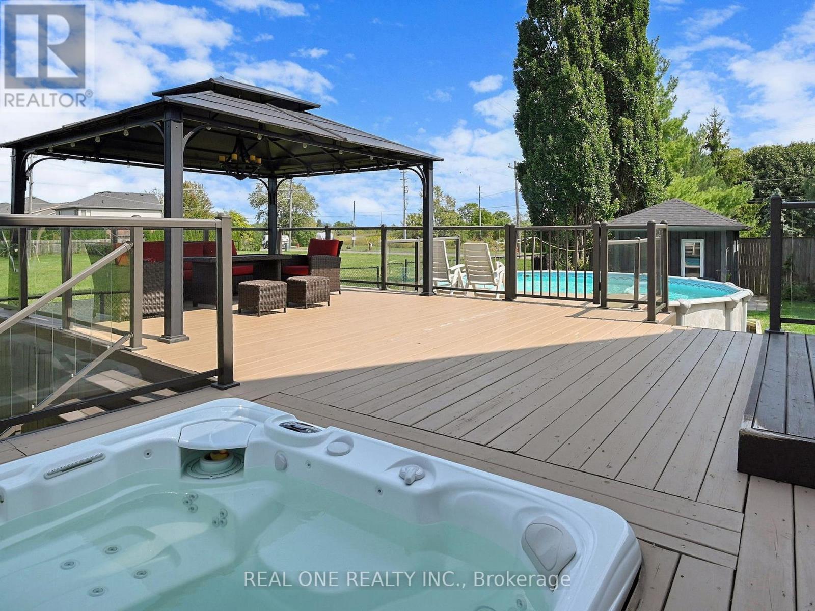 26 Matthews Court, St. Catharines, Ontario  L2S 4C4 - Photo 43 - X12894178