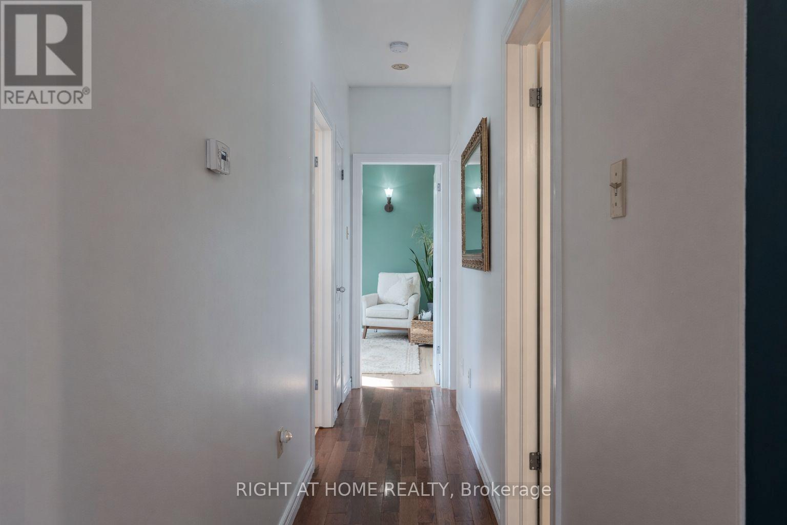 301 Mud Street E, Hamilton, Ontario  L8J 2X7 - Photo 11 - X12894184