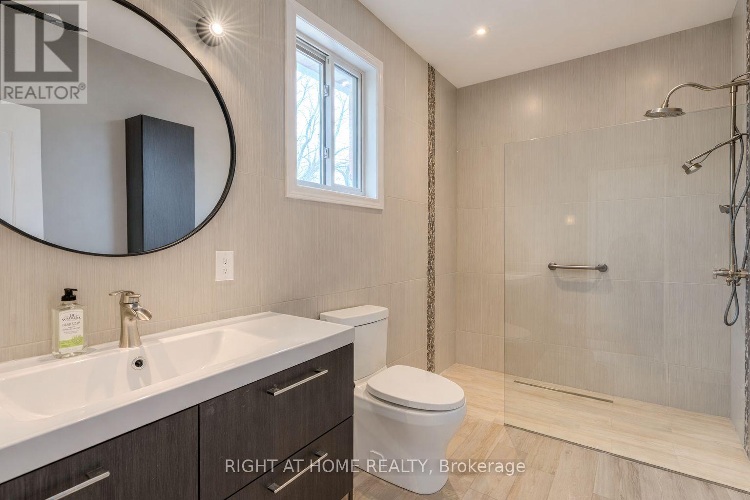 301 Mud Street E, Hamilton, Ontario  L8J 2X7 - Photo 16 - X12894184