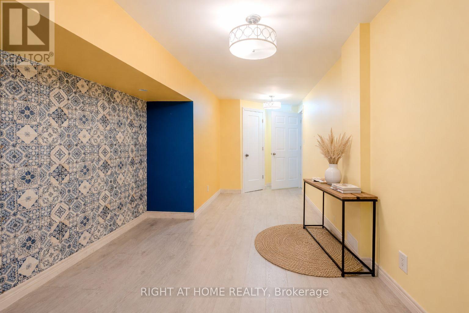 301 Mud Street E, Hamilton, Ontario  L8J 2X7 - Photo 25 - X12894184