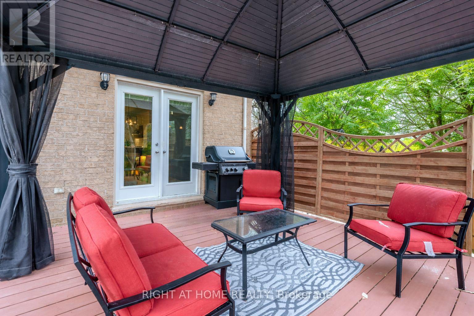 301 Mud Street E, Hamilton, Ontario  L8J 2X7 - Photo 26 - X12894184