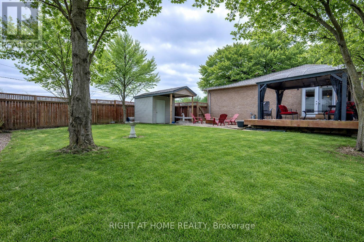 301 Mud Street E, Hamilton, Ontario  L8J 2X7 - Photo 28 - X12894184