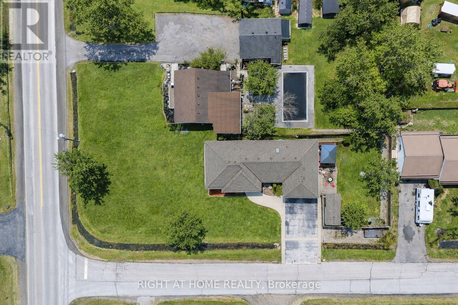 301 Mud Street E, Hamilton, Ontario  L8J 2X7 - Photo 32 - X12894184