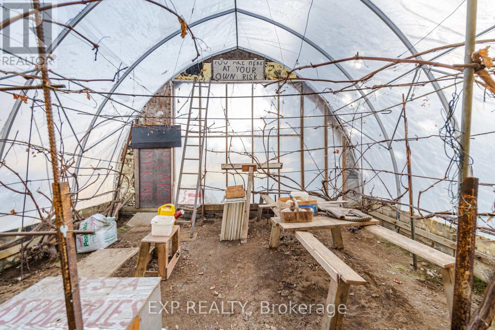 1243 5 Highway W, Hamilton, Ontario  L9H 5E1 - Photo 32 - X12894194