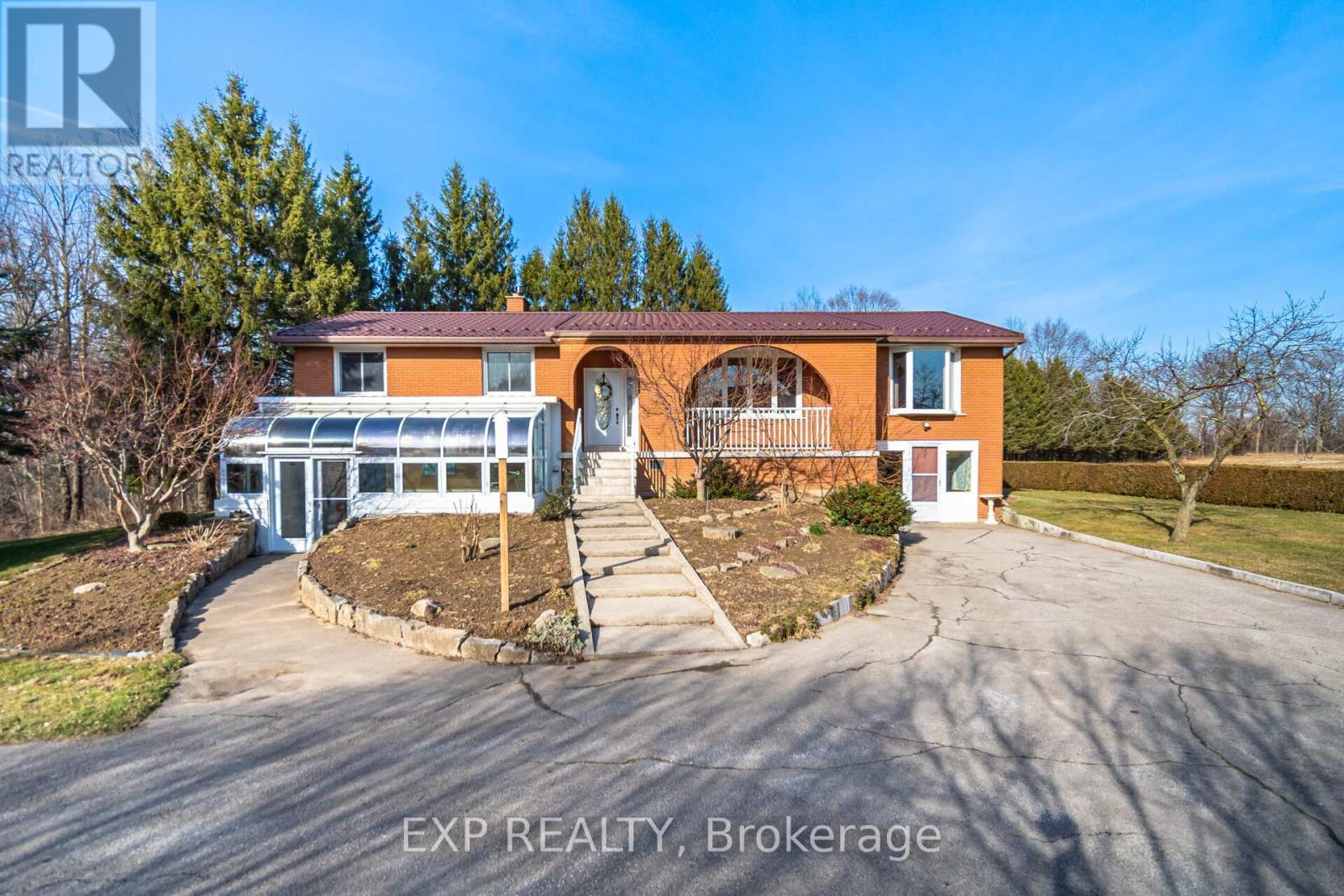 1243 5 Highway W, Hamilton, Ontario  L9H 5E1 - Photo 4 - X12894194