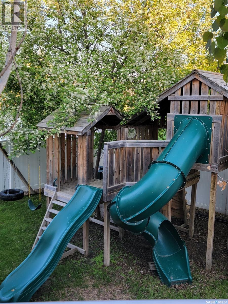 2751 Sunninghill Crescent, Regina, Saskatchewan  S4V 0N5 - Photo 49 - SK030578