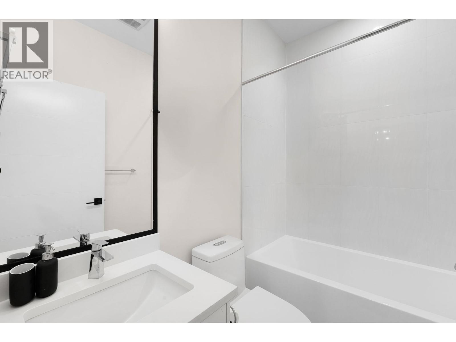 23680 132 Avenue, Maple Ridge, British Columbia  V4R 2S5 - Photo 28 - R3100452