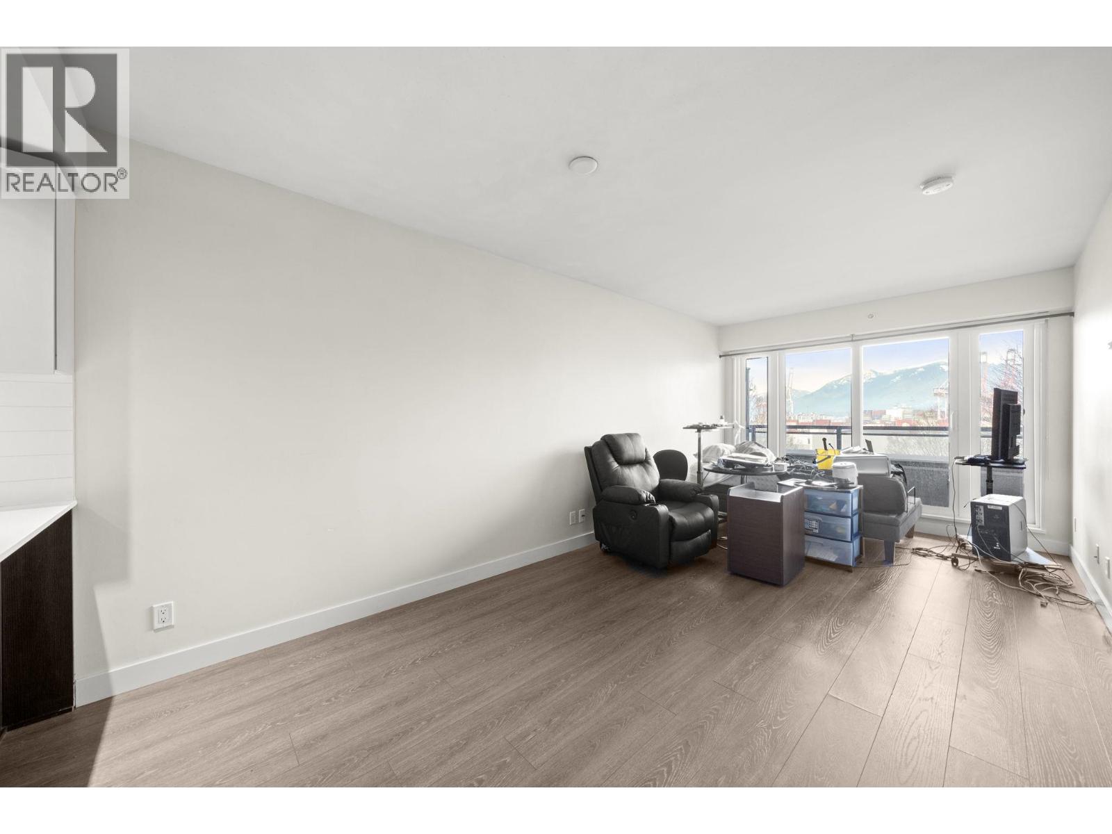 419 1588 E Hastings Street, Vancouver, British Columbia  V5L 0B8 - Photo 5 - R3075669