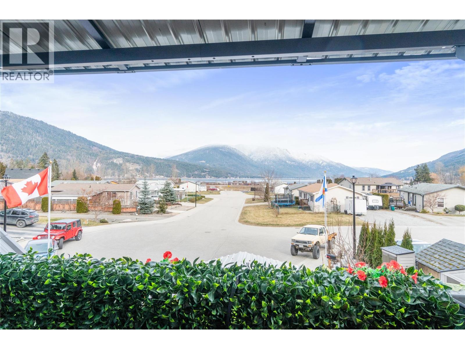 4540 72 Avenue NE, Canoe, British Columbia
