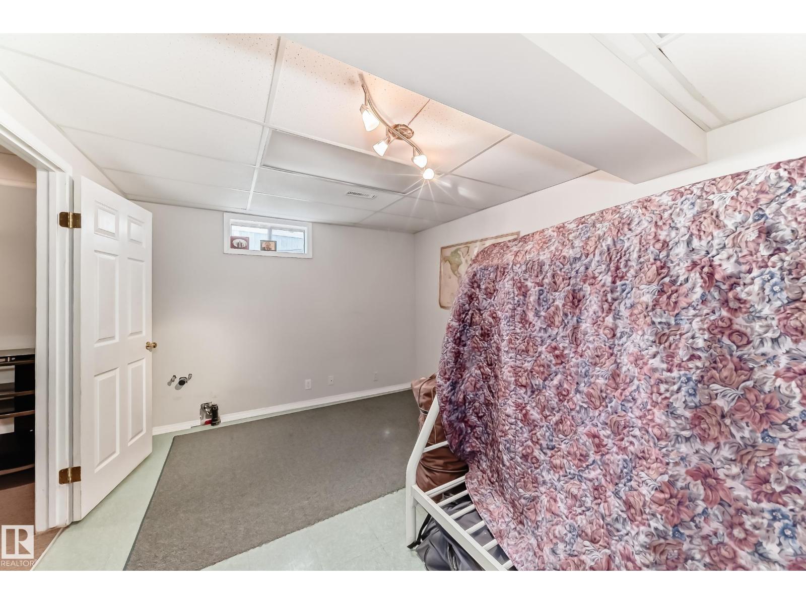 11532 9 Av Nw, Edmonton, Alberta  T6J 6T9 - Photo 36 - E4477613