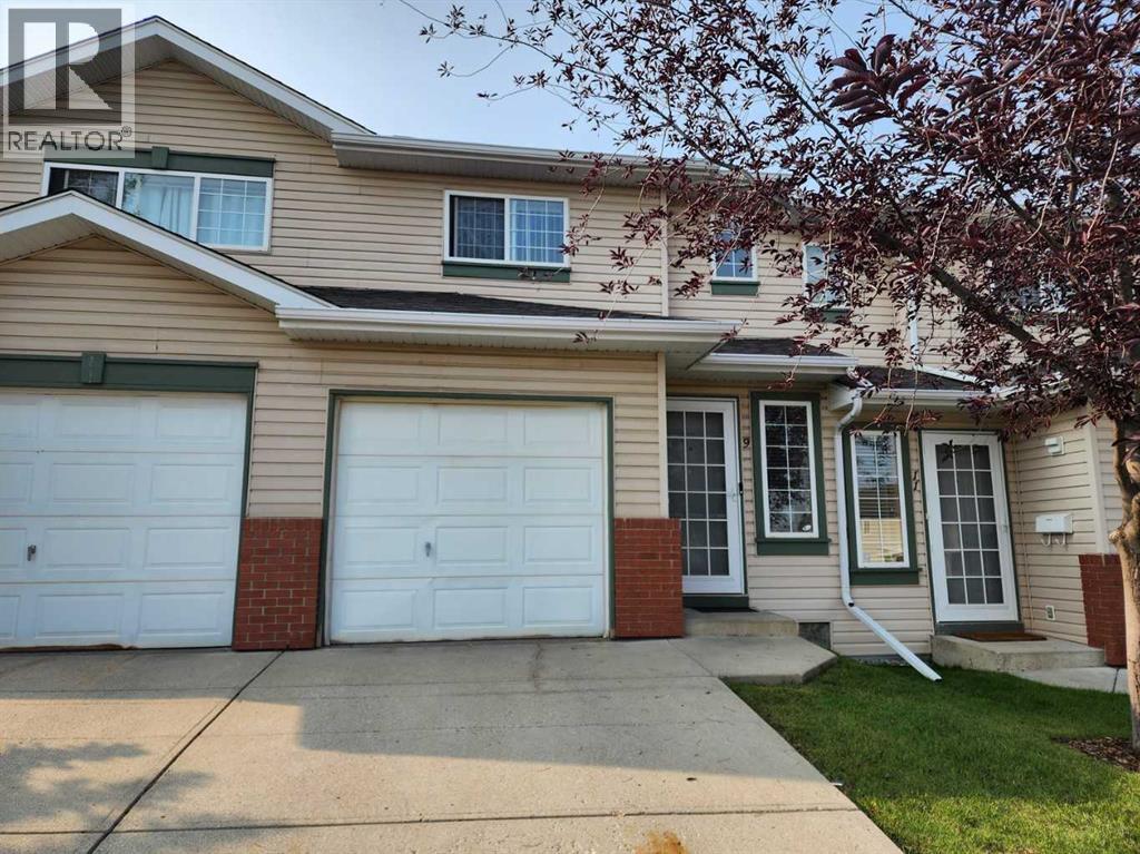 9 Country Hills Rise NW, Calgary, Alberta