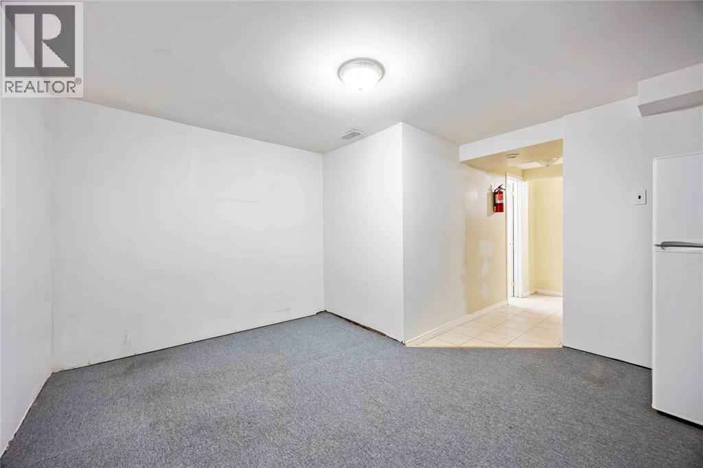 124 Fairview Place, Sarnia, Ontario  N7S 4E1 - Photo 32 - 25022468