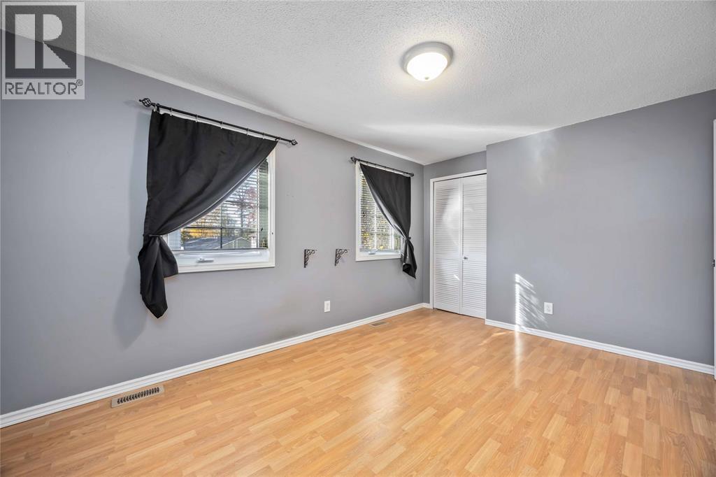 124 Fairview Place, Sarnia, Ontario  N7S 4E1 - Photo 18 - 25022468