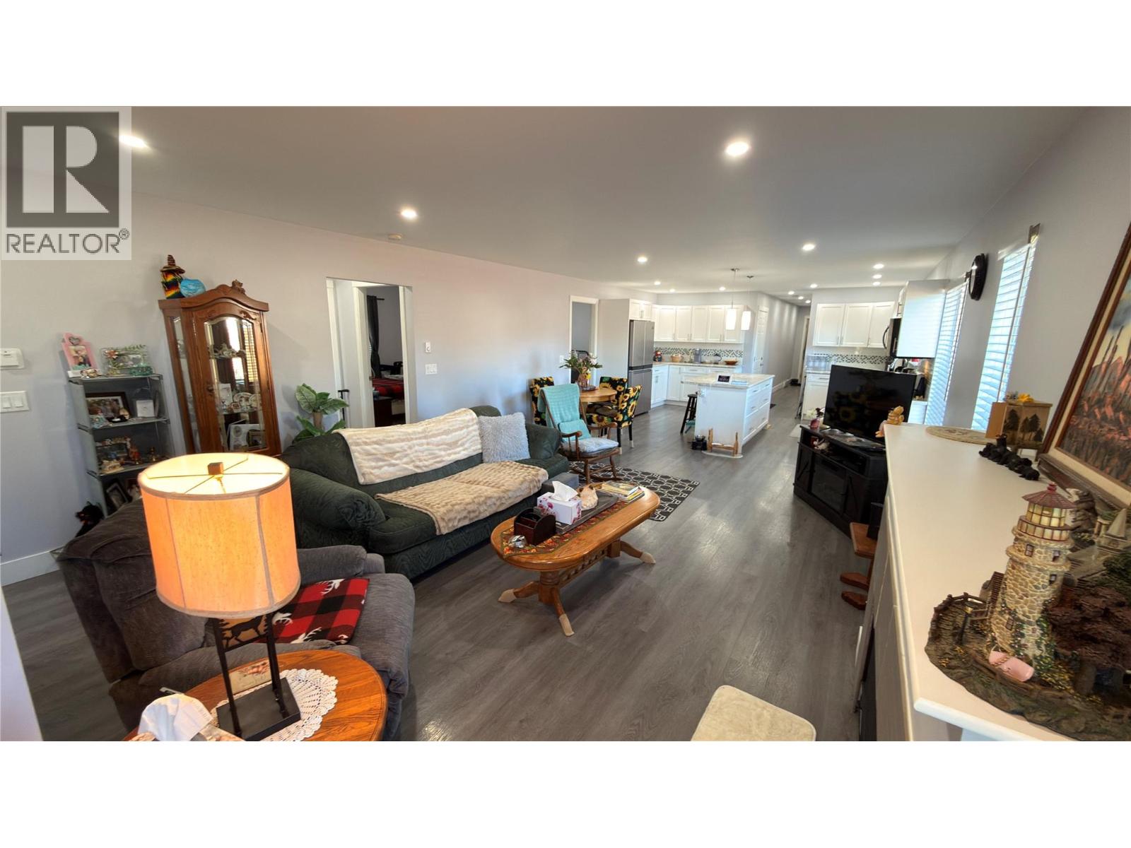 594 Sixth Avenue, Midway, British Columbia  V0H 1M0 - Photo 10 - 10378981