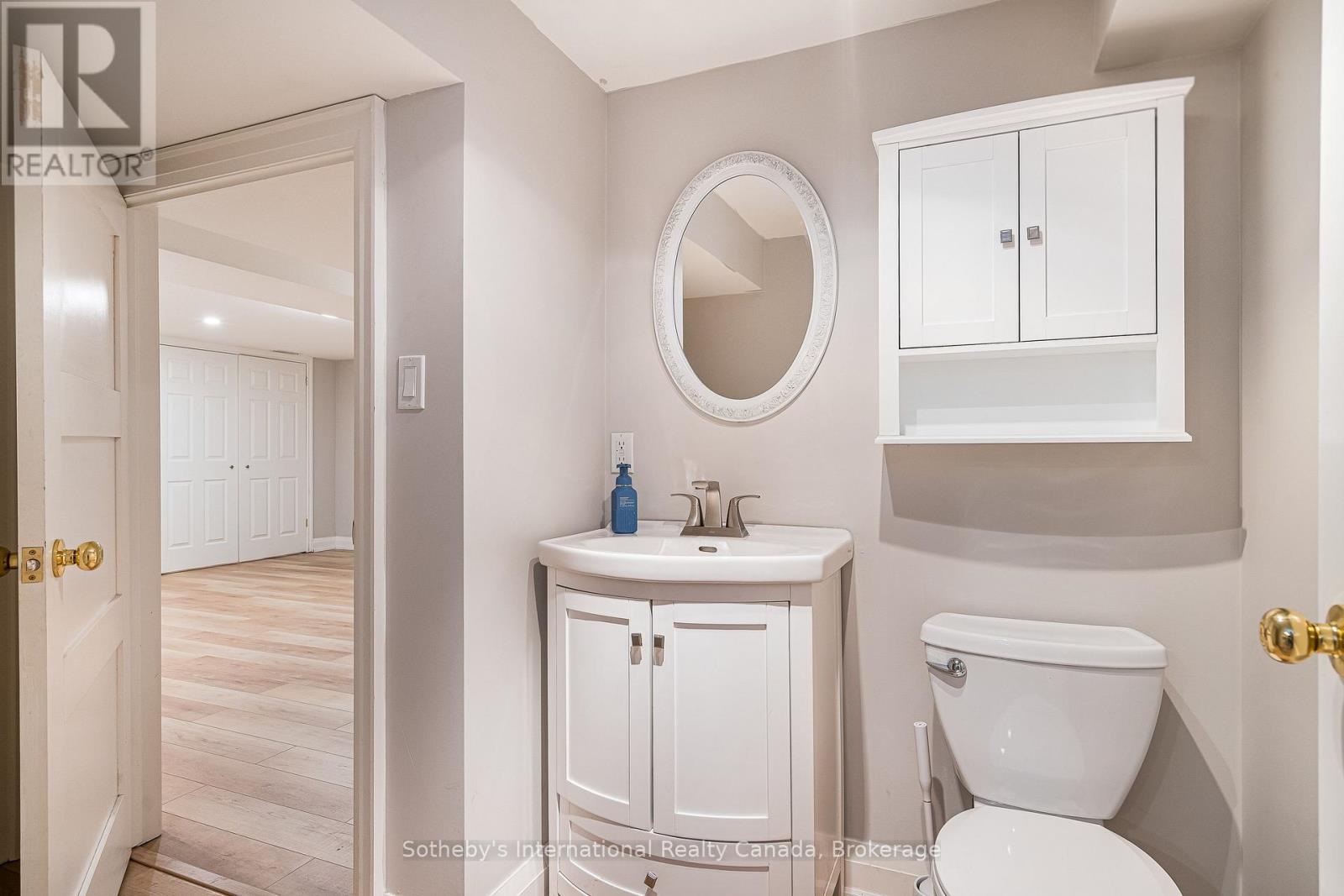 154 Mary Street, Clearview, Ontario  L0M 1G0 - Photo 37 - S12879082