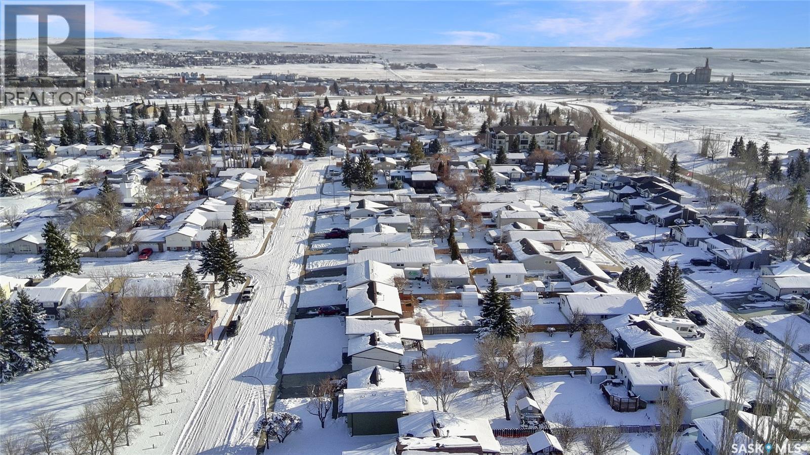 470 Cowan Drive, Swift Current, Saskatchewan  S9H 4S5 - Photo 37 - SK030715