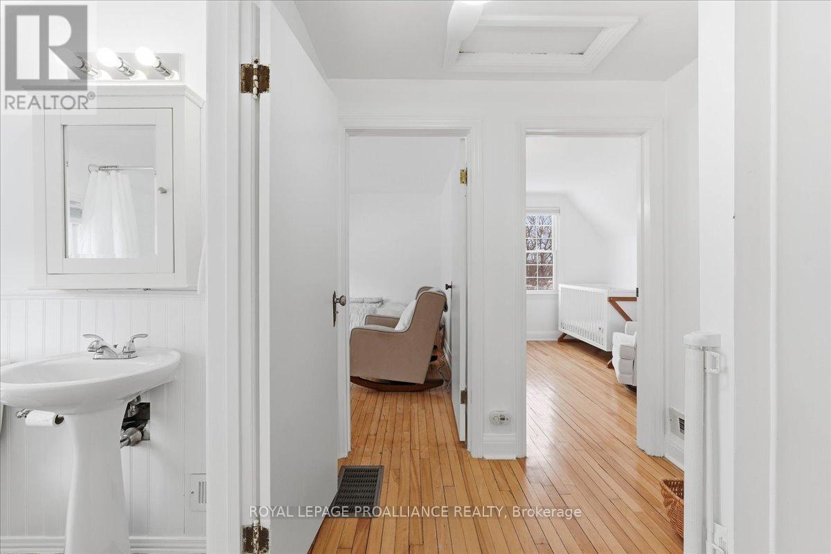 28 Fairway Avenue, Belleville, Ontario  K8N 4B3 - Photo 27 - X12893318