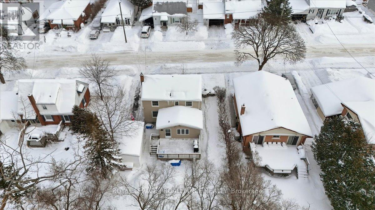 28 Fairway Avenue, Belleville, Ontario  K8N 4B3 - Photo 6 - X12893318