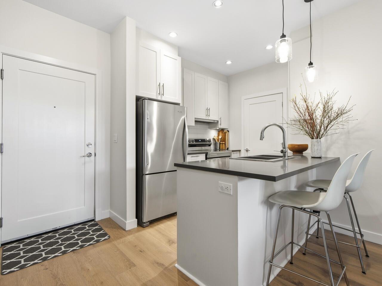 109 20829 77a Avenue, Langley, British Columbia  V2Y 0Y5 - Photo 5 - R3101023