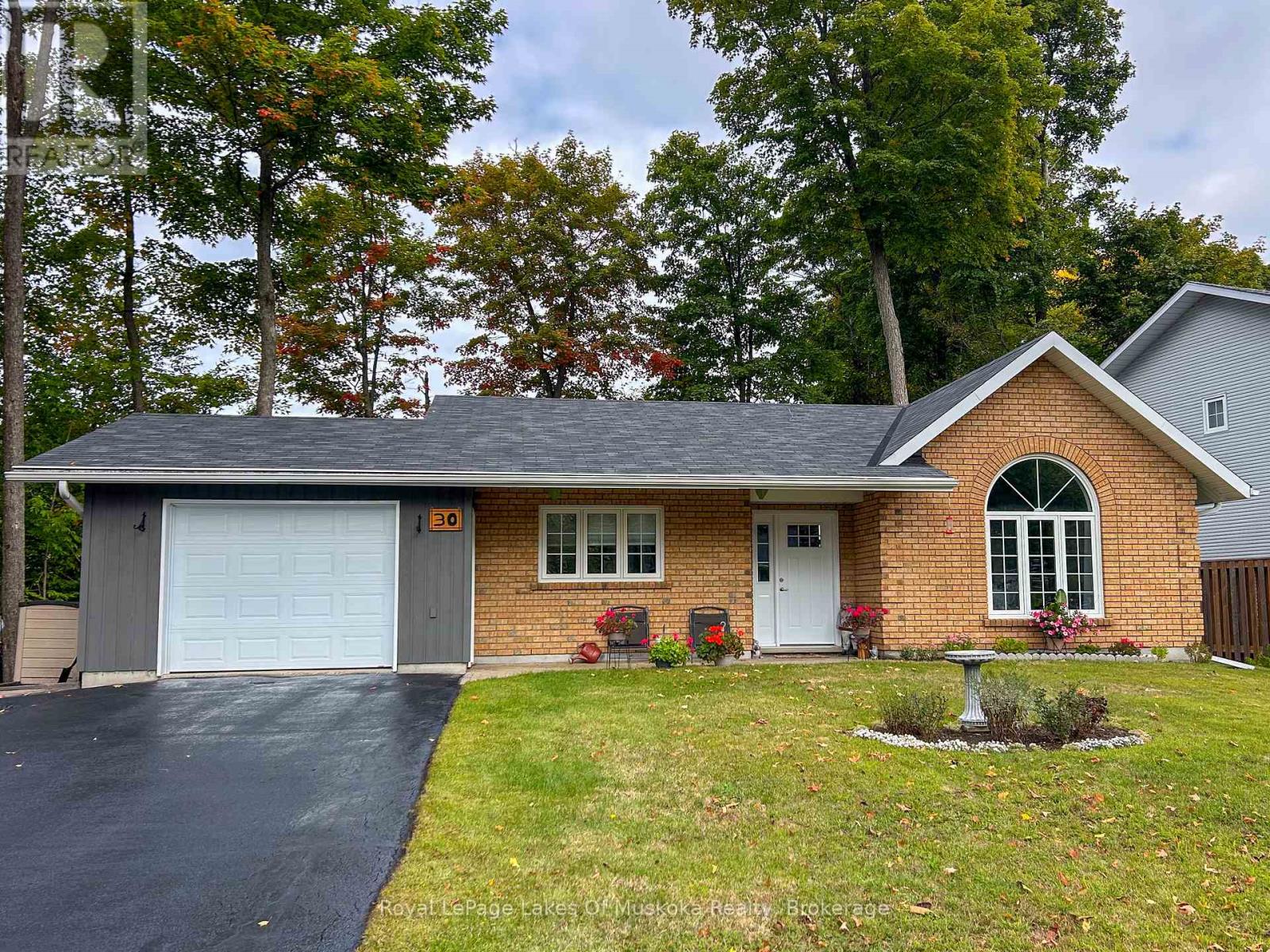 30 SHAW CRESCENT, huntsville (chaffey), Ontario