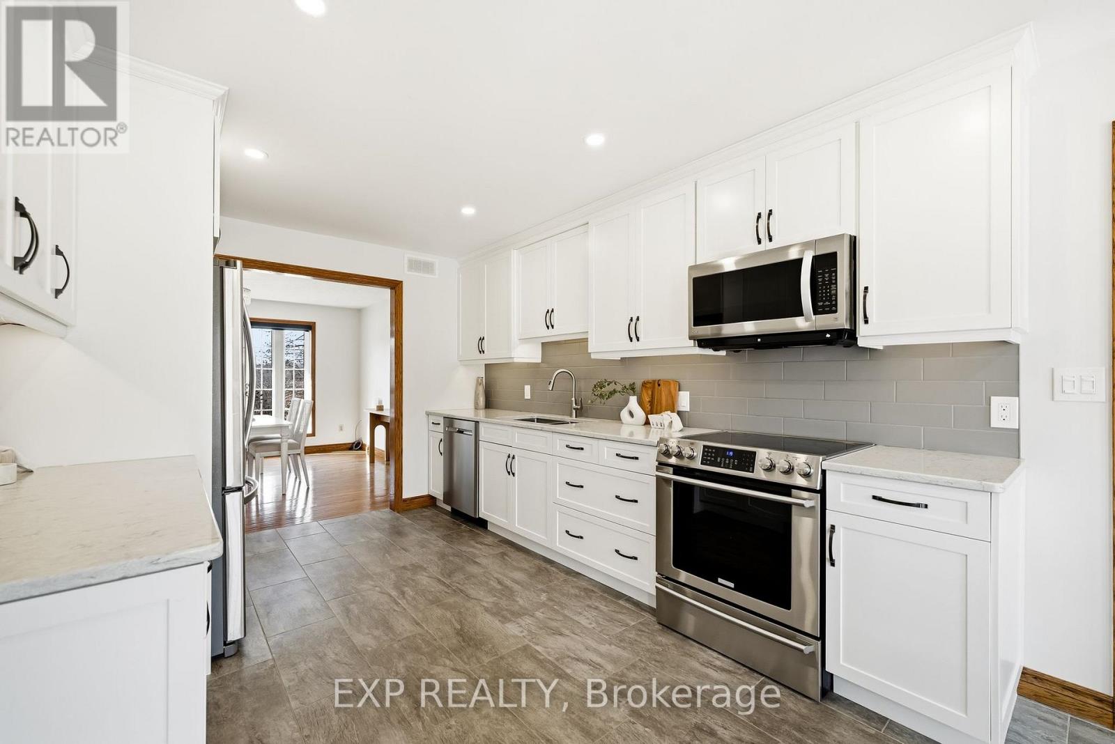 1497 Pentecostal Road, Hamilton Township, Ontario  K9A 4J8 - Photo 12 - X12894282