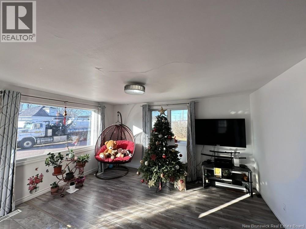 87 Oakland Avenue, Moncton, New Brunswick  E1C 7N9 - Photo 6 - NB132474