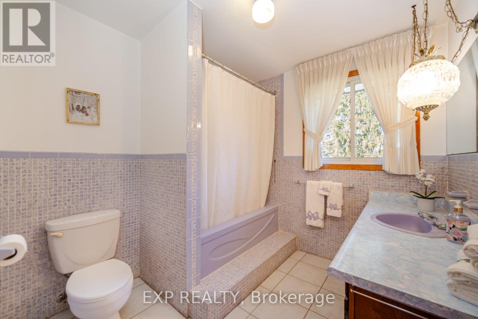1243 5 Highway W, Hamilton, Ontario  L9H 5E1 - Photo 18 - X12894194