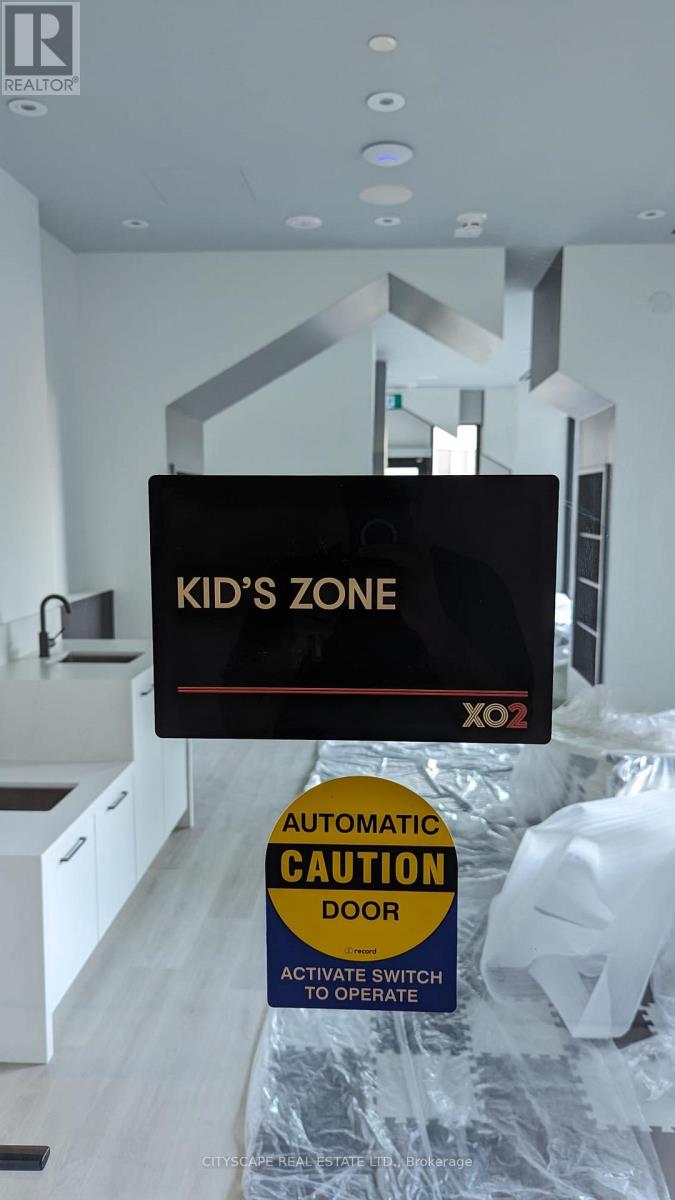 217 - 285 Dufferin Street, Toronto (South Parkdale), Ontario  M6K 1Z7 - Photo 5 - W12892692