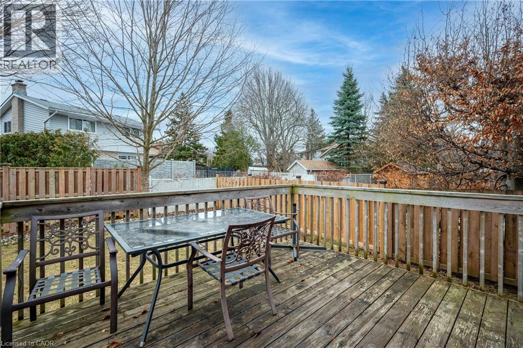 107 Dunsmere Drive, Kitchener, Ontario  N2E 1W4 - Photo 38 - 40812164