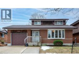 107 DUNSMERE Drive, Kitchener, Ontario