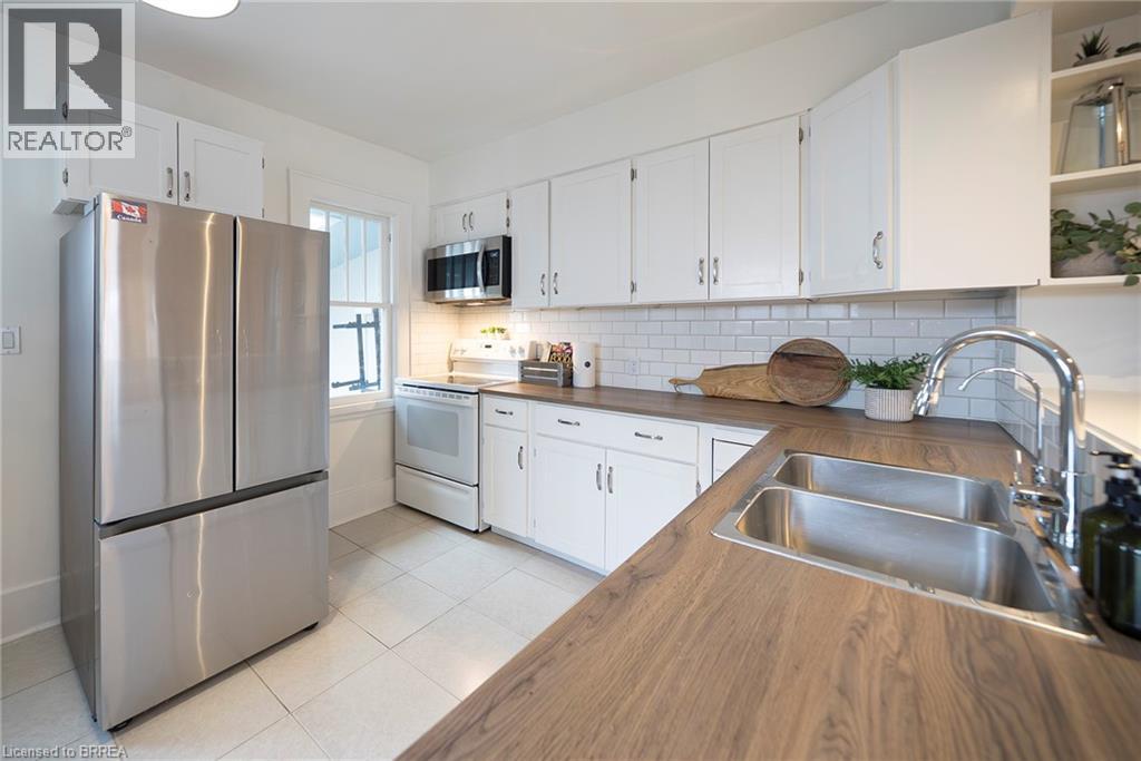 65 1/2 Dundas Street, Brantford, Ontario  N3R 1S2 - Photo 13 - 40811090