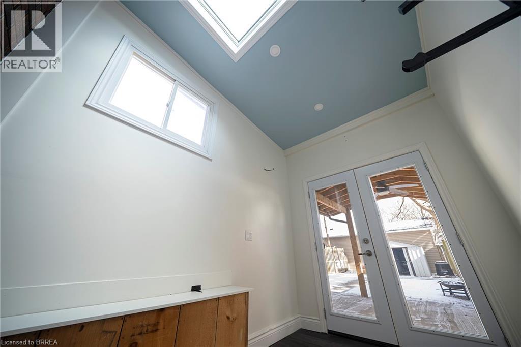 65 1/2 Dundas Street, Brantford, Ontario  N3R 1S2 - Photo 33 - 40811090