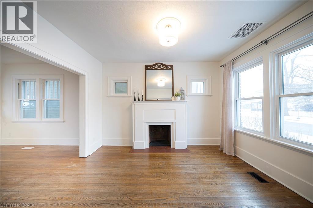 65 1/2 Dundas Street, Brantford, Ontario  N3R 1S2 - Photo 5 - 40811090