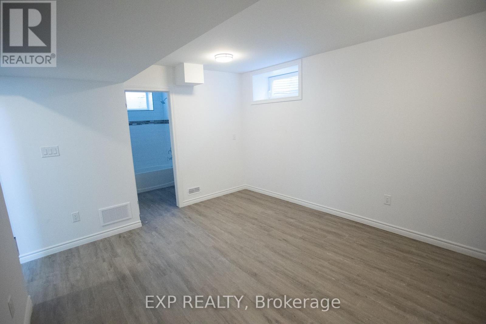 Unit C - 277 Grove Street E, Barrie, Ontario  L4M 2R2 - Photo 11 - S12894272