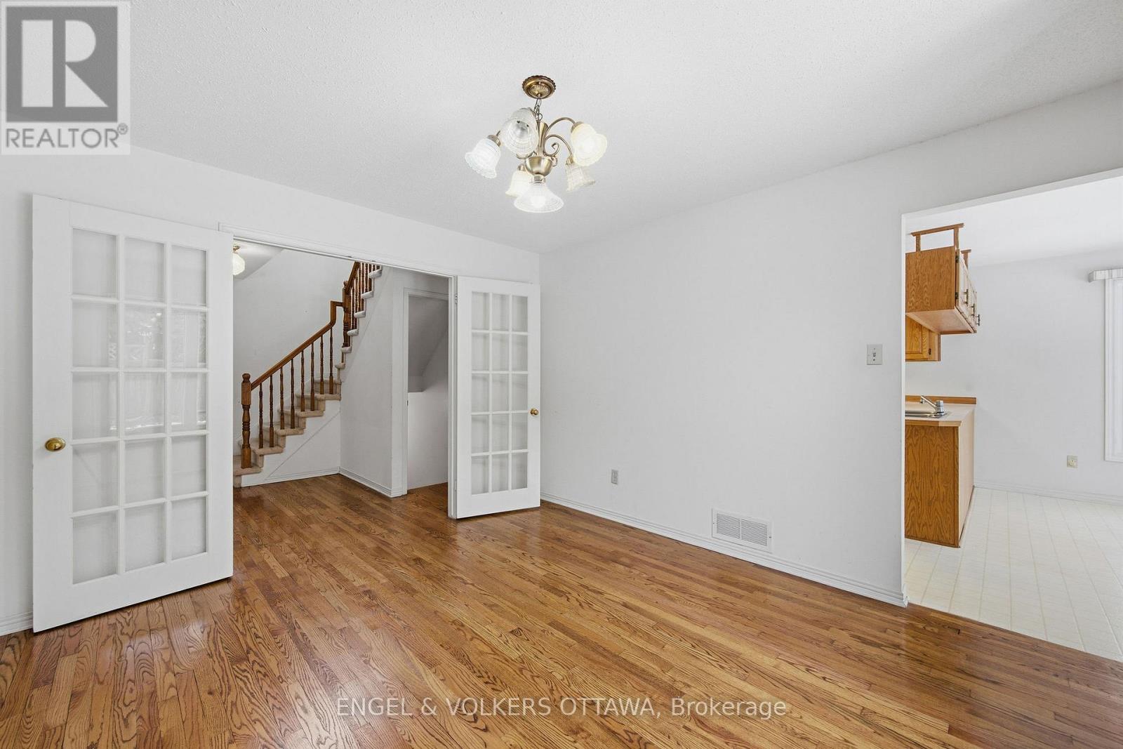 591 Merkley Drive, Ottawa, Ontario  K4A 1S3 - Photo 11 - X12894266